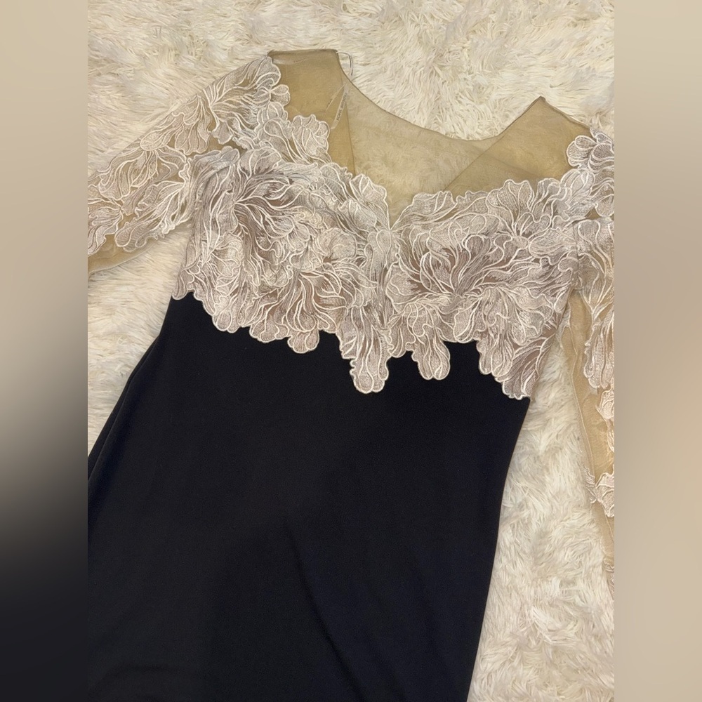 NEW Tadashi Shoji Black Ivory Floral Lace Bodice Long Sleeve Gown Sz 14 - Picture 10 of 12
